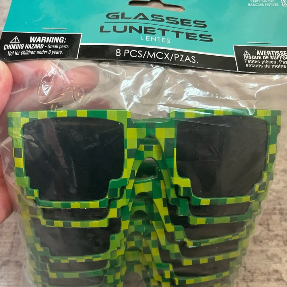 NWT Minecraft SunGlasses Multipack - Kids - OS